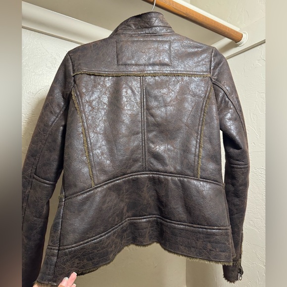 Brown leather jacket with brown fur - Picture 4 of 6